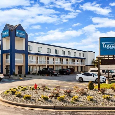 Travelodge By Wyndham Fort Wayne North Esterno foto