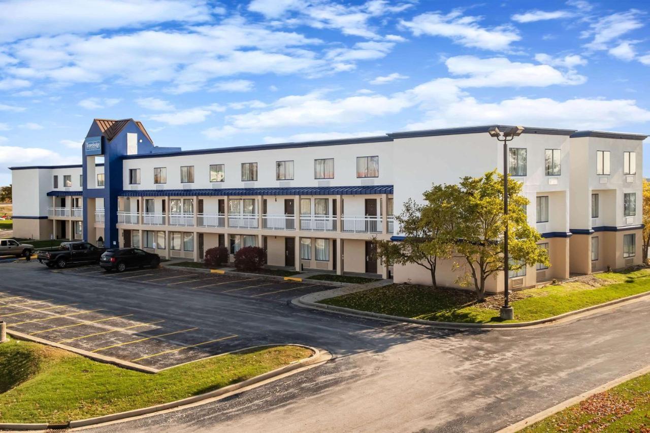 Travelodge By Wyndham Fort Wayne North Esterno foto