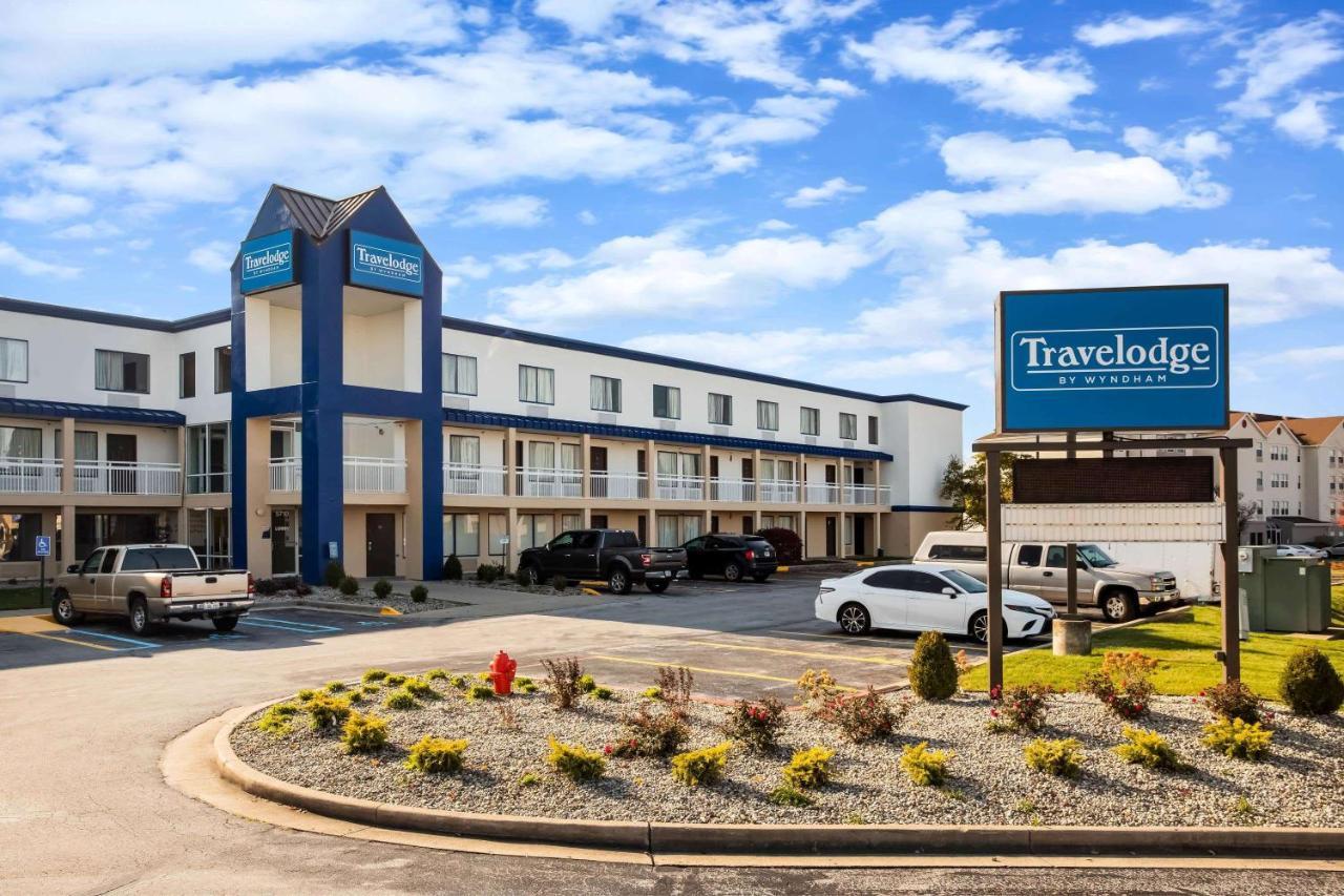 Travelodge By Wyndham Fort Wayne North Esterno foto