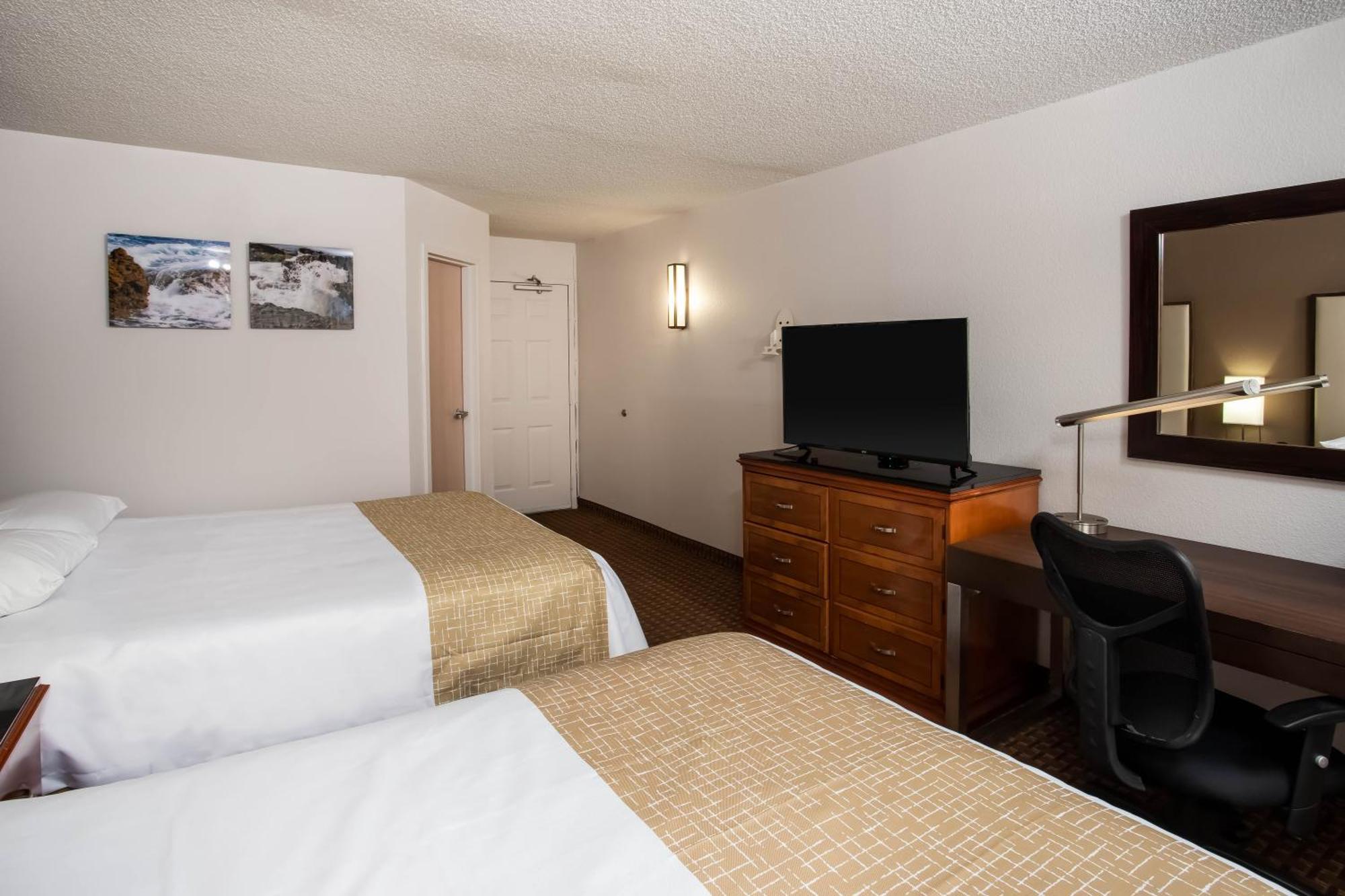 Travelodge By Wyndham Fort Wayne North Esterno foto