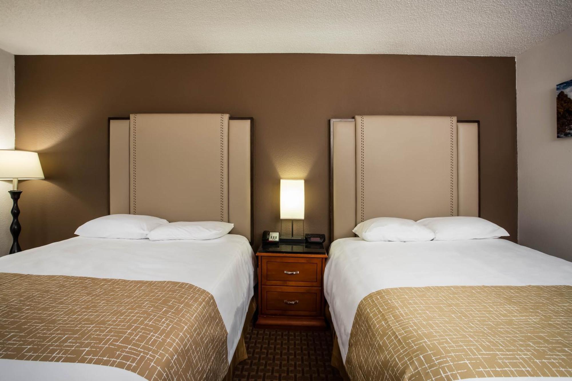 Travelodge By Wyndham Fort Wayne North Esterno foto