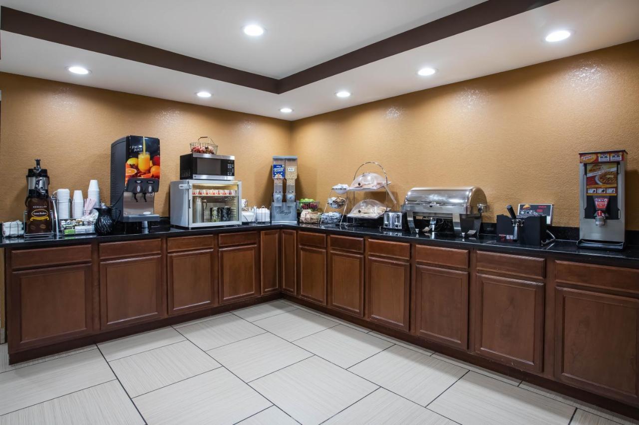 Travelodge By Wyndham Fort Wayne North Esterno foto